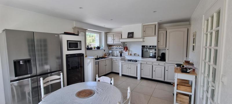 Maison - 139 m² - 8 pièces