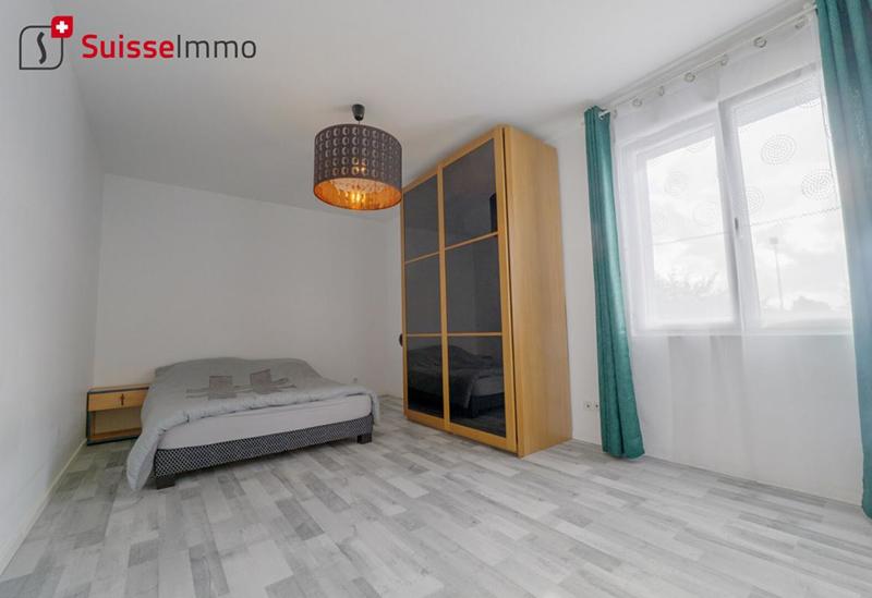 Maison - 180 m² - 6 pièces