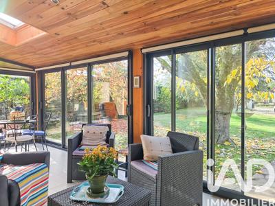 Maison - 104 m² - 6 pièces