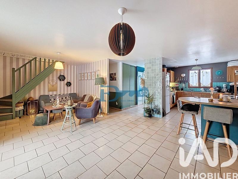 Maison - 104 m² - 5 pièces