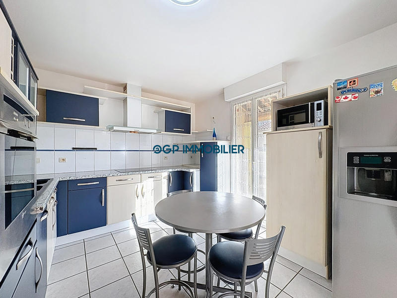 Maison - 115 m² - 6 pièces