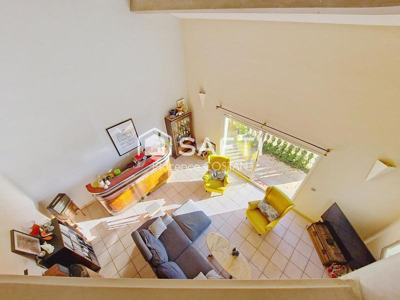 Villa - 164 m² - 6 pièces