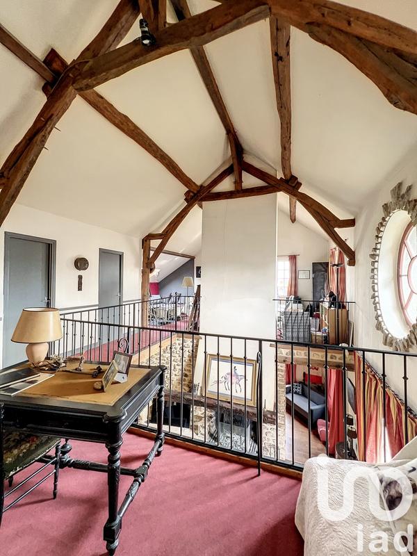 Maison - 180 m² - 8 pièces