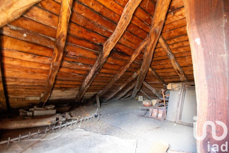 Maison - 260 m² - 10 pièces