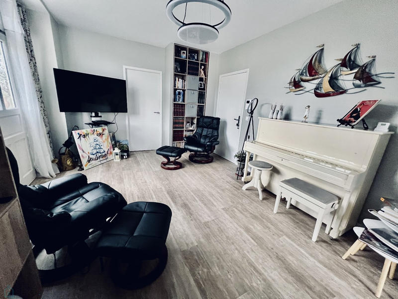 Appartement - 70 m² - 3 pièces