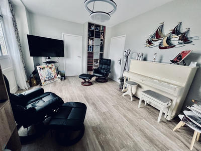 Appartement - 70 m² - 3 pièces