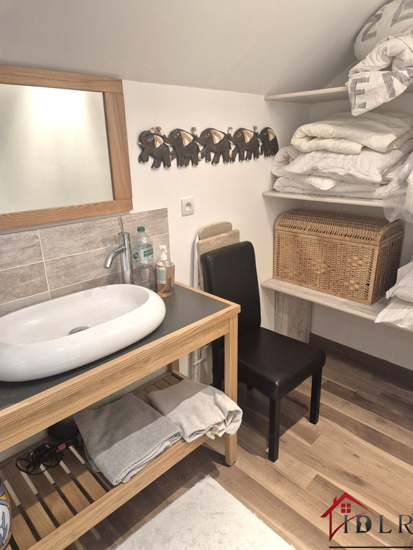 Maison - 176 m² - 7 pièces