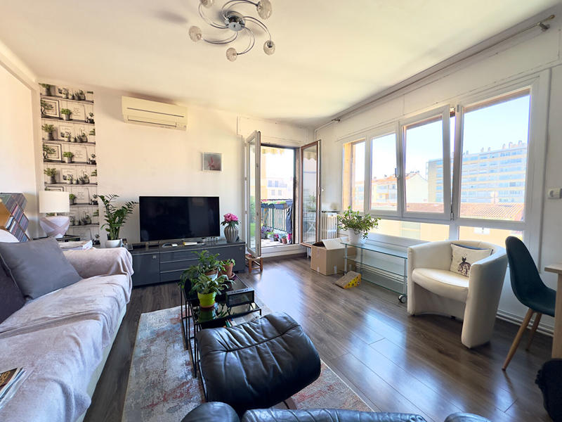 Appartement - 55 m² - 2 pièces