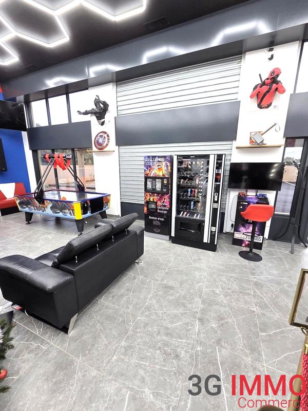 Fonds de commerce - Magasins - 120 m²