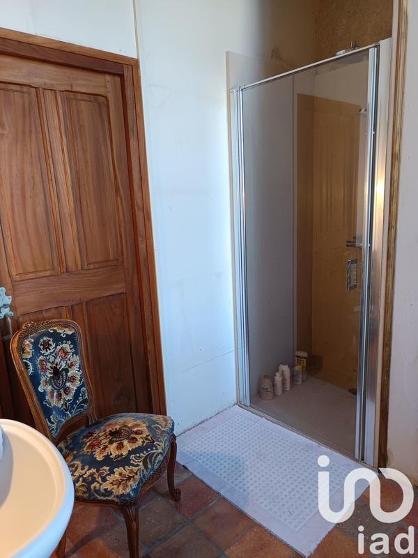 Maison - 256 m² - 11 pièces