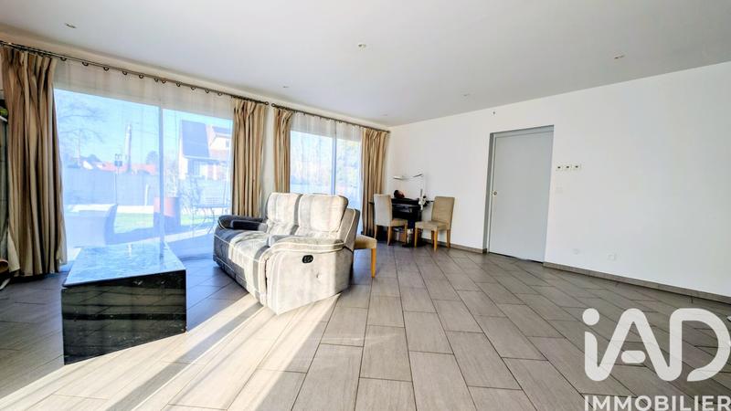 Maison - 101 m² - 5 pièces