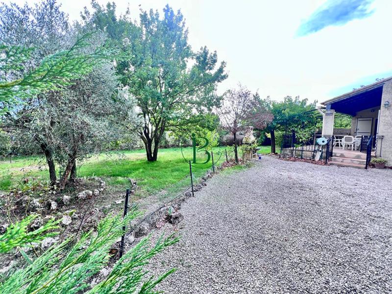 Villa - 92 m² - 5 pièces