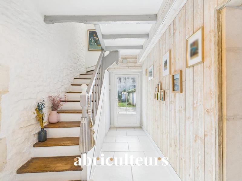 Maison ancienne - 158 m² - 7 pièces