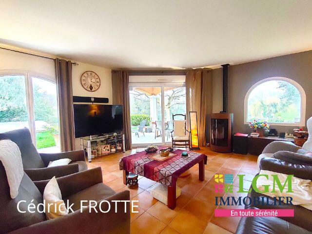 Maison - 195 m² - 5 pièces