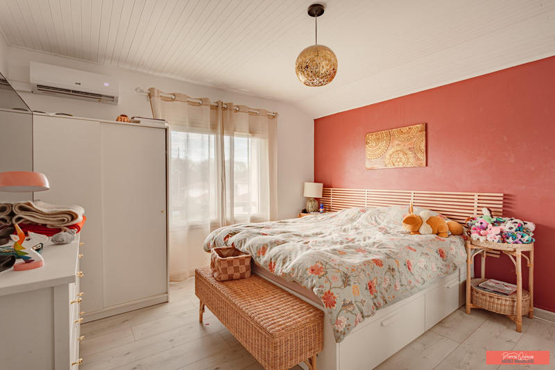 Maison traditionnelle - 129 m² - 7 pièces