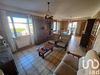 Maison - 99 m² - 7 pièces