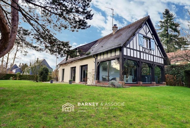 Maison - 162 m² - 6 pièces