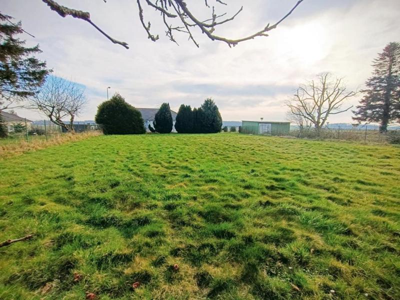 Terrain constructible - 712 m²