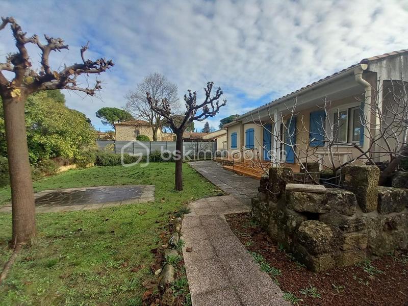 Pavillon - 100 m² - 4 pièces