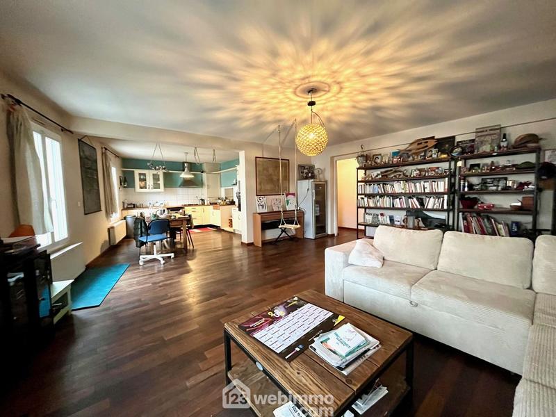 Appartement - 102 m² - 4 pièces