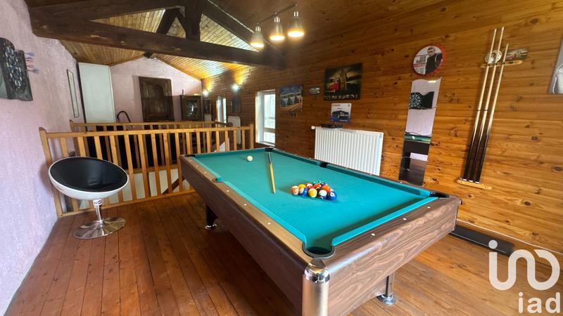 Maison - 190 m² - 8 pièces