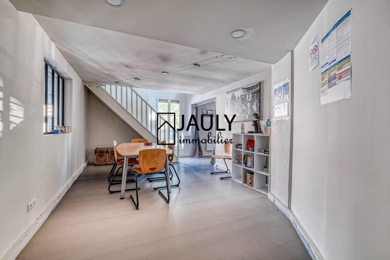 Bureau - 266 m² - 10 pièces