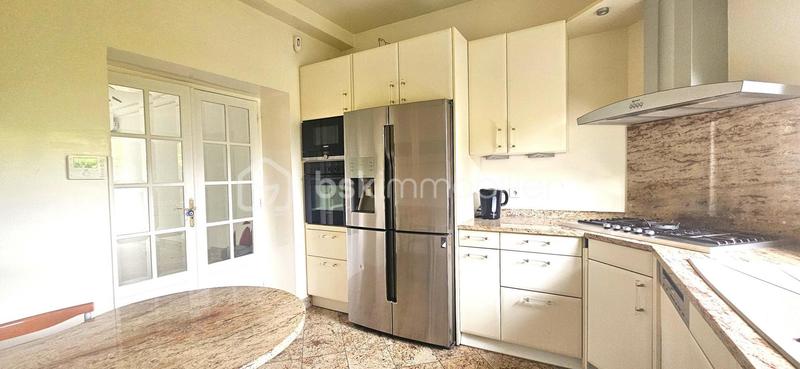 Maison - 164 m² - 7 pièces