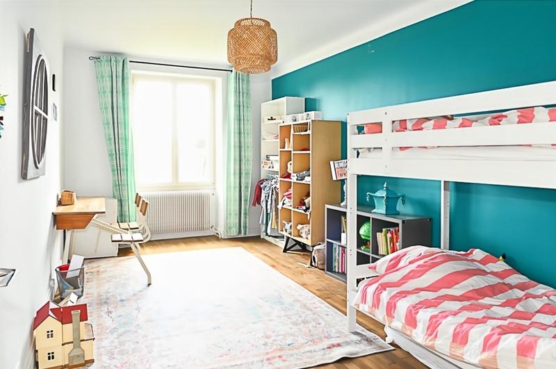 Maison - 300 m² - 13 pièces