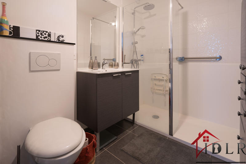 Appartement - 83 m² - 4 pièces