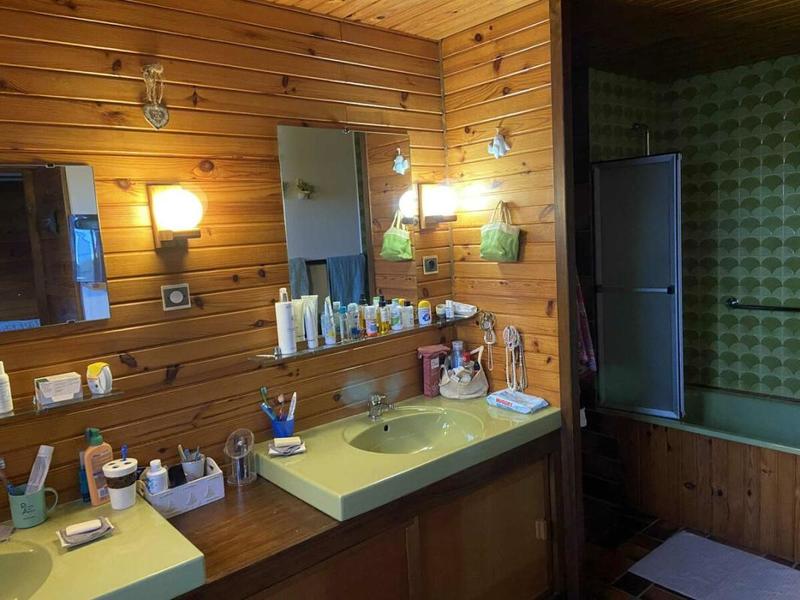 Propriété - 248 m² - 13 pièces