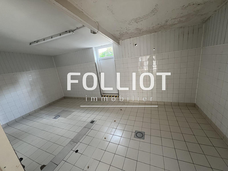 Maison - 165 m² - 9 pièces