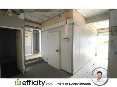 Bureau - 175 m² - 6 pièces