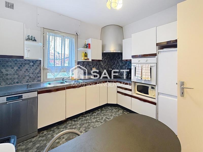 Appartement - 135 m² - 5 pièces