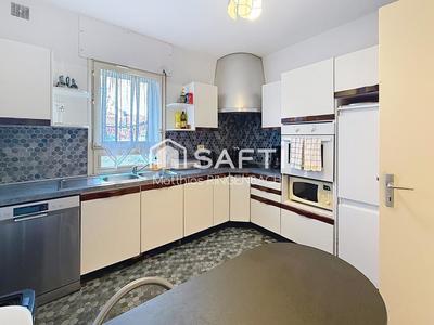 Appartement - 135 m² - 5 pièces