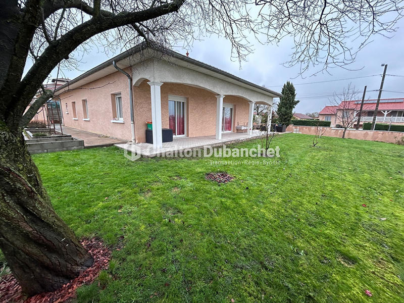 Maison - 140 m² - 5 pièces