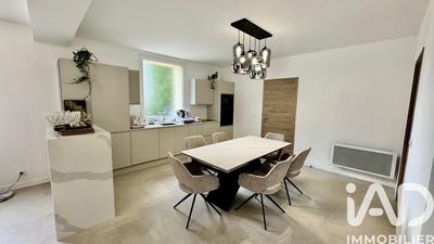 Appartement - 89 m² - 4 pièces