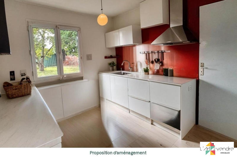 Maison - 110 m² - 6 pièces