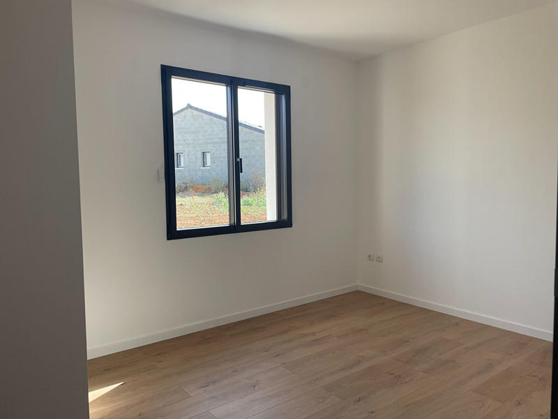 Maison - 94 m² - 4 pièces