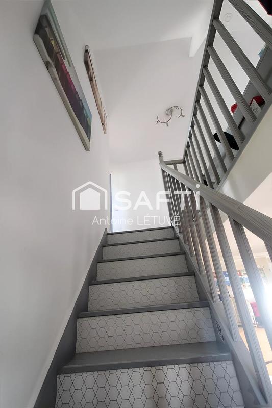 Maison - 183 m² - 6 pièces