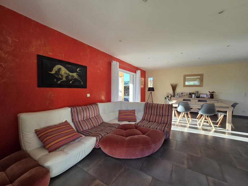 Maison - 156 m² - 6 pièces