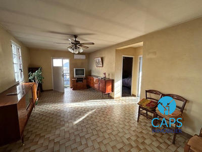 Maison - 99 m² - 5 pièces