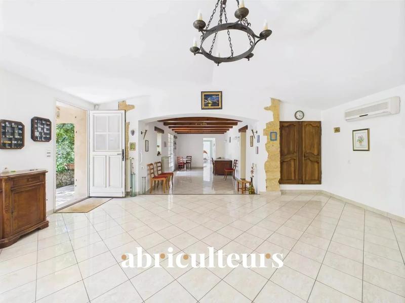 Maison - 155 m² - 6 pièces