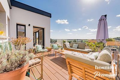 Maison - 258 m² - 7 pièces