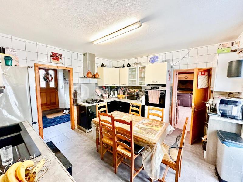 Maison en pierre - 200 m² - 9 pièces