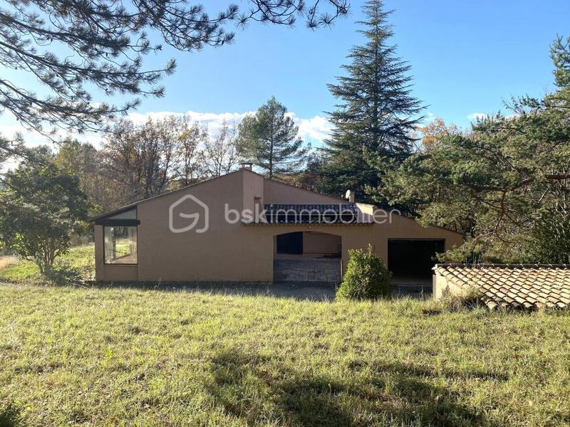 Maison traditionnelle - 133 m² - 6 pièces