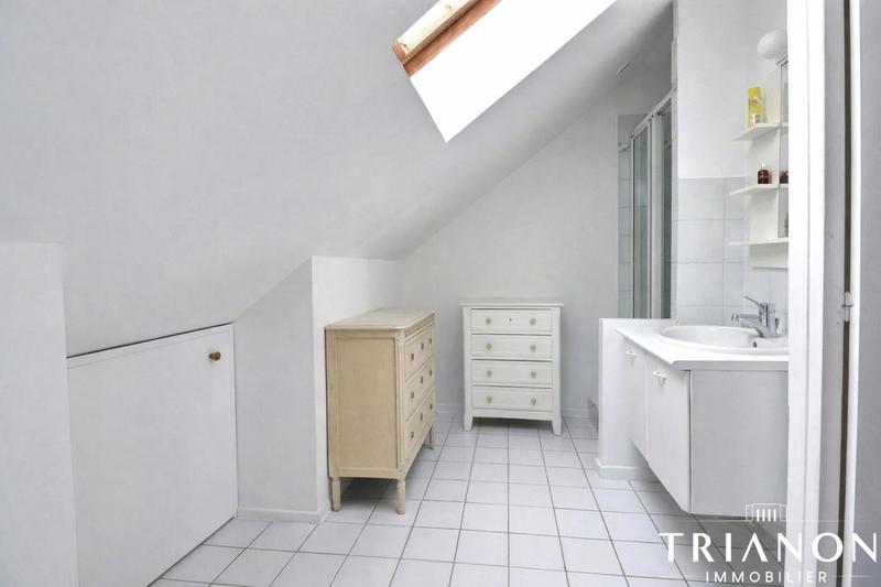 Maison - 168 m² - 6 pièces