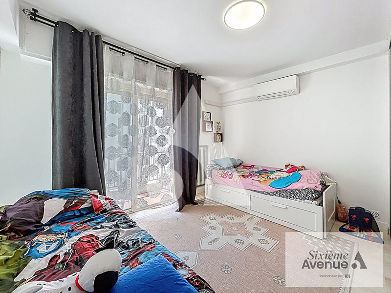 Appartement - 91 m² - 4 pièces