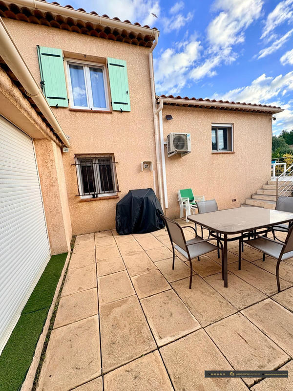 Villa - 100 m² - 4 pièces