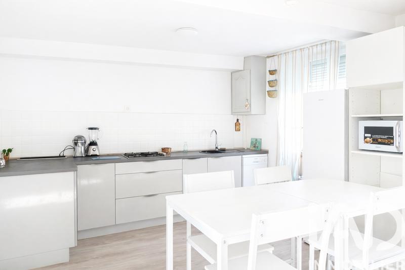 Maison - 90 m² - 5 pièces