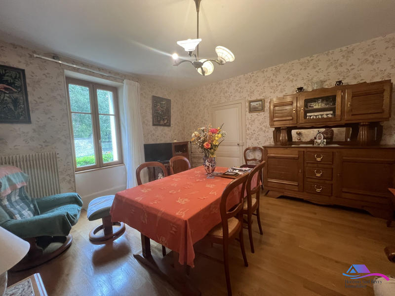 Maison - 120 m² - 5 pièces